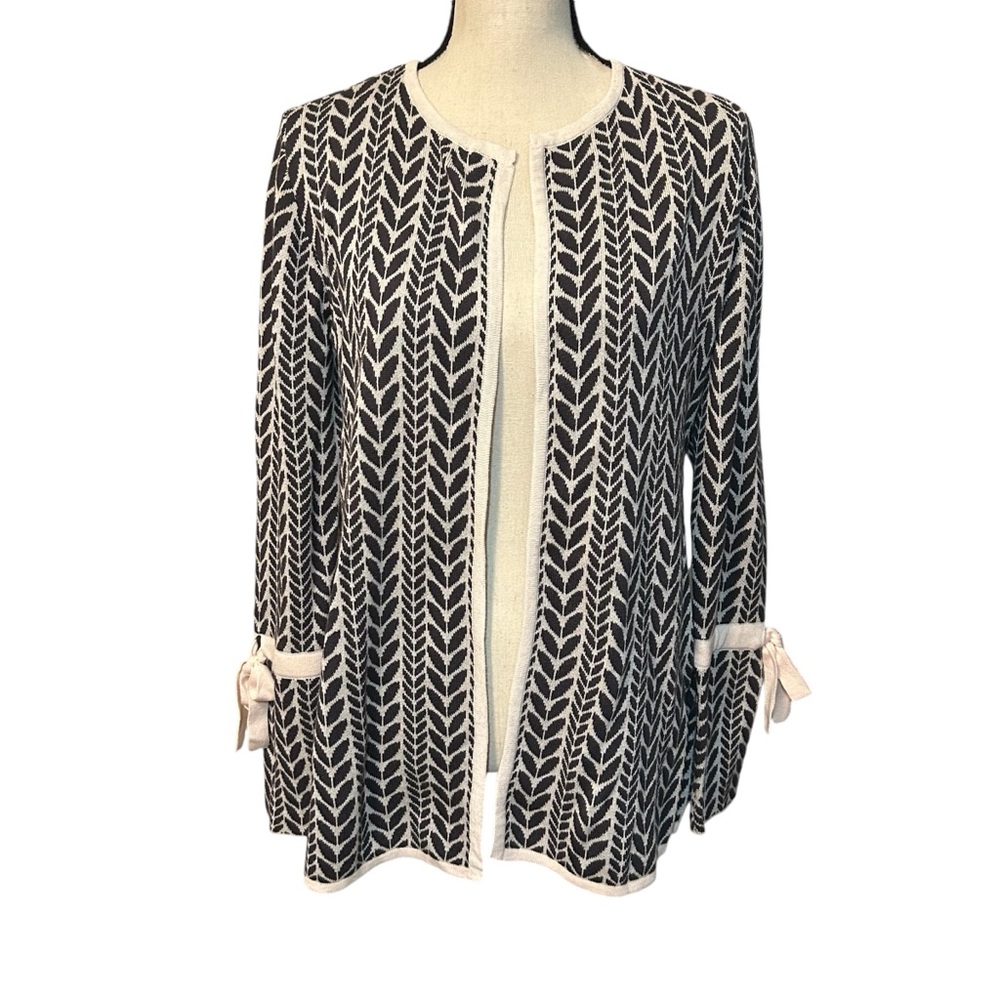 Belldini Women’s Knit Open Front Cardigan Sweater Leaf Pattern Bows Gray Cream L
